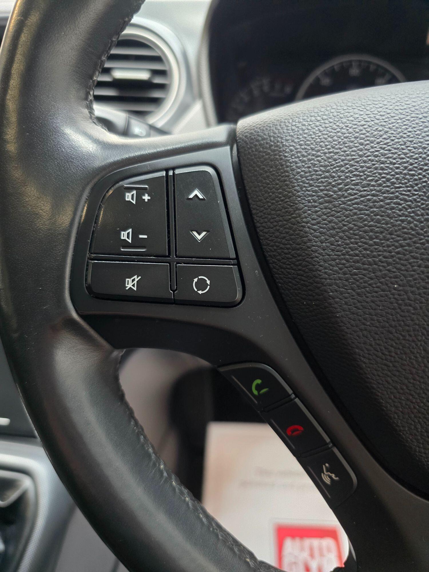 Used Hyundai i10 2017 for sale - 76611658: Photo 34