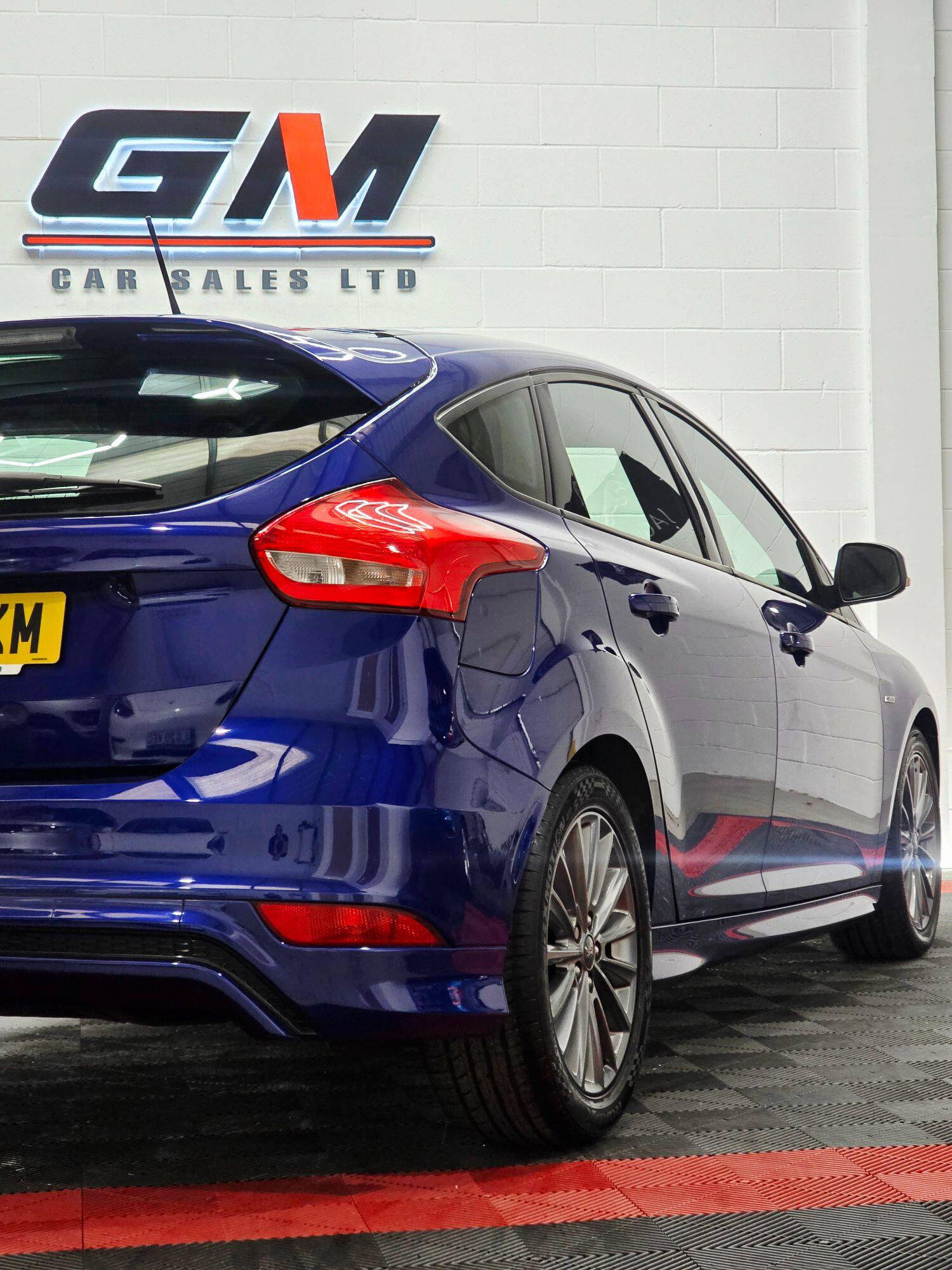 Used Ford Focus 2017 for sale - 76741257: Photo 10