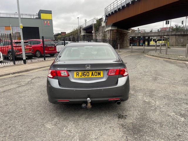 Used Honda Accord 2010 for sale - 76237475: Photo 6