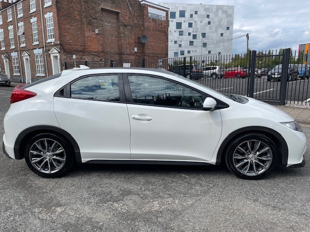 Used Honda Civic 2012 for sale - 75505744: Photo 4