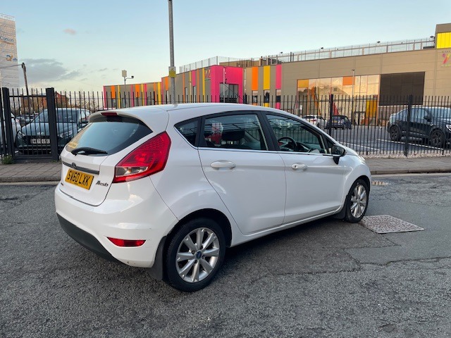 Used Ford Fiesta 2010 for sale - 76431105: Photo 5