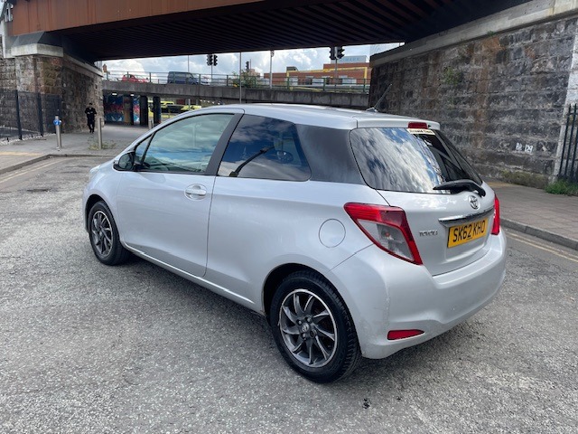 Used Toyota Yaris 2012 for sale - 75784583: Photo 7