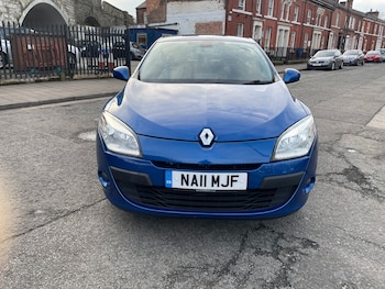Used Renault Megane 2011 for sale - 76482732: Photo