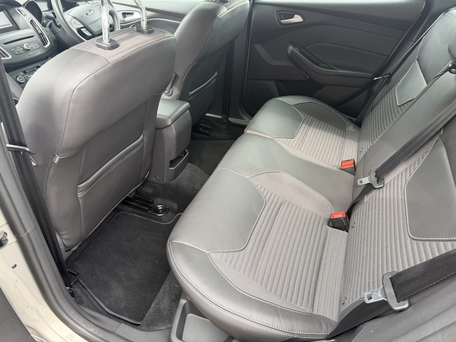 Used Ford Focus 2017 for sale - 78183043: Photo 13