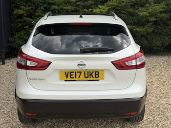 Used Nissan Qashqai 2017 for sale - 79205427: Photo