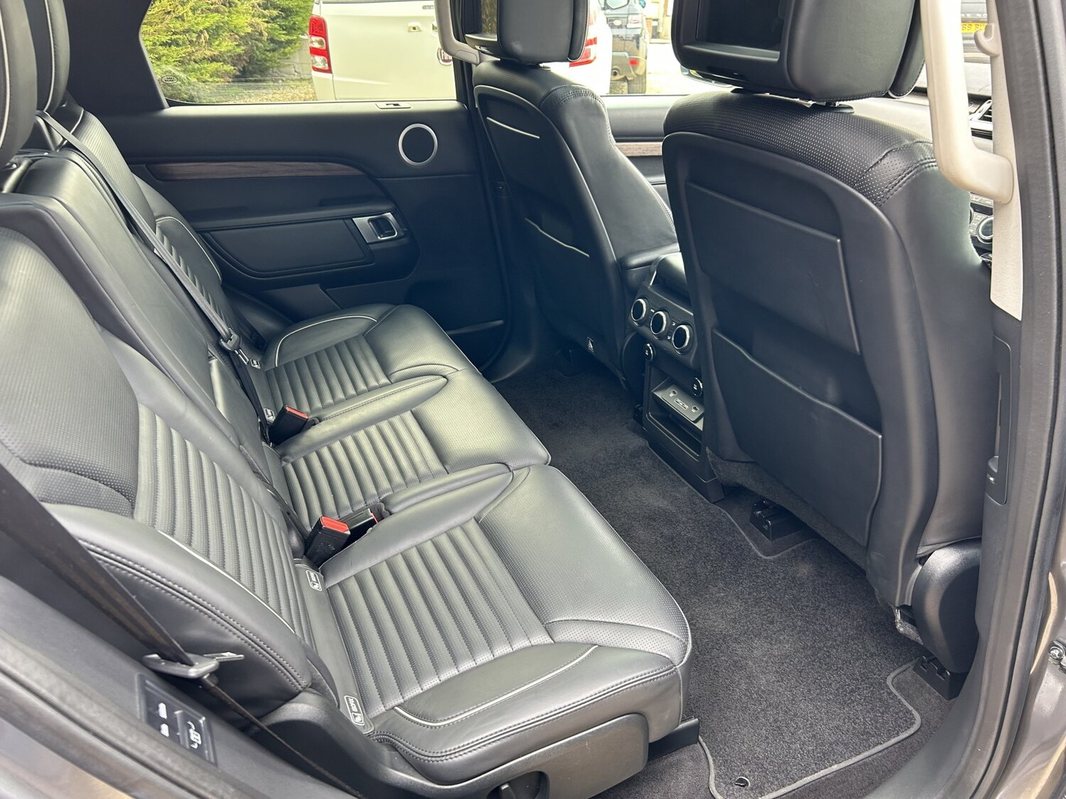 Used Land Rover Discovery 2018 for sale - 78213594: Photo 18