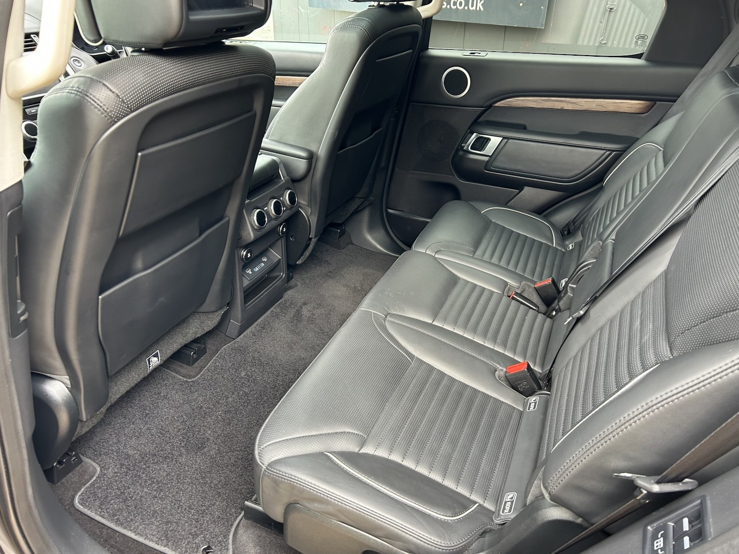 Used Land Rover Discovery 2018 for sale - 78213594: Photo 19