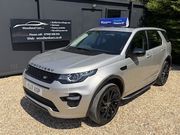 Used Land Rover Discovery Sport 2017 for sale - 79162272: Photo