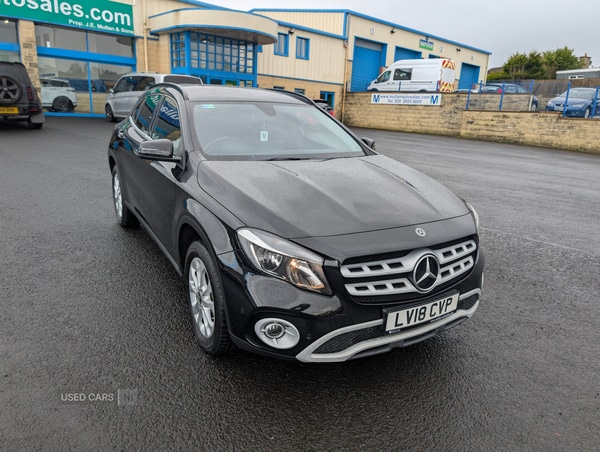 Used Mercedes-Benz GLA 2018 for sale - 77854860: Photo 2