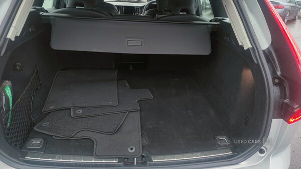 Used Volvo XC60 2023 for sale - 77145015: Photo 17