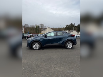 Used Toyota C-HR 2024 for sale - 79083989: Photo