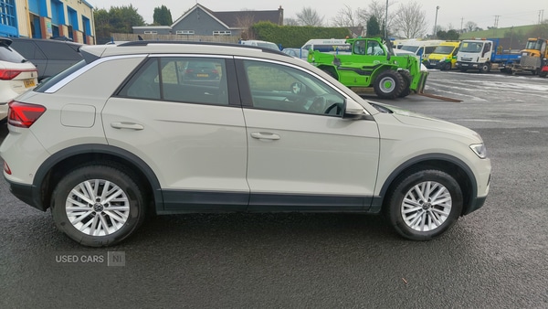 Used Volkswagen T-Roc 2023 for sale - 77121016: Photo 1