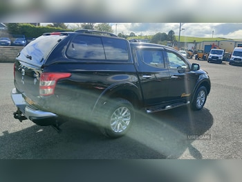 Used Mitsubishi L200 2016 for sale - 76032900: Photo