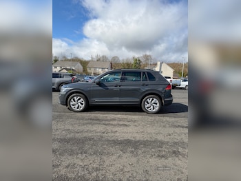 Used Volkswagen Tiguan 2022 for sale - 78763638: Photo