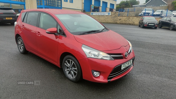 Used Toyota Verso 2013 for sale - 76715915: Photo 2