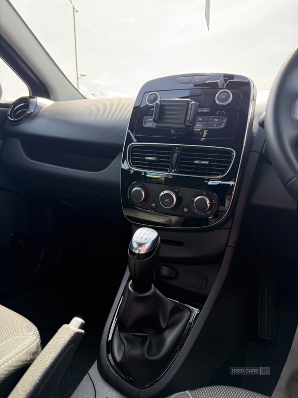 Used Renault Clio for sale - 78186134: Photo 17