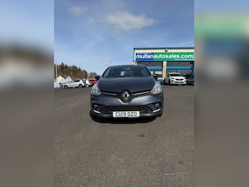 Used Renault Clio 2019 for sale - 78186134: Photo