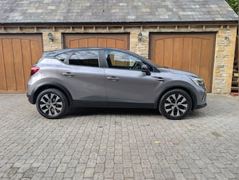 Used Renault Captur 2022 for sale - 79691581: Photo