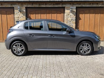 Used Peugeot 208 2021 for sale - 79691582: Photo