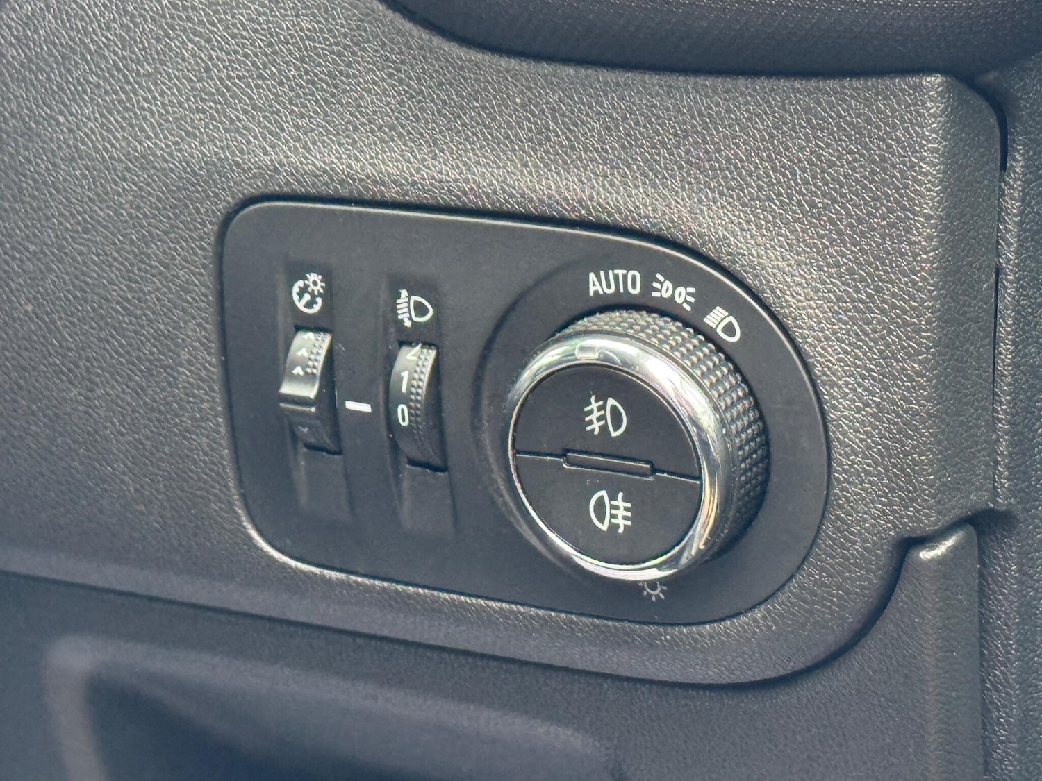 Used Vauxhall Crossland X 2018 for sale - 78063083: Photo 20