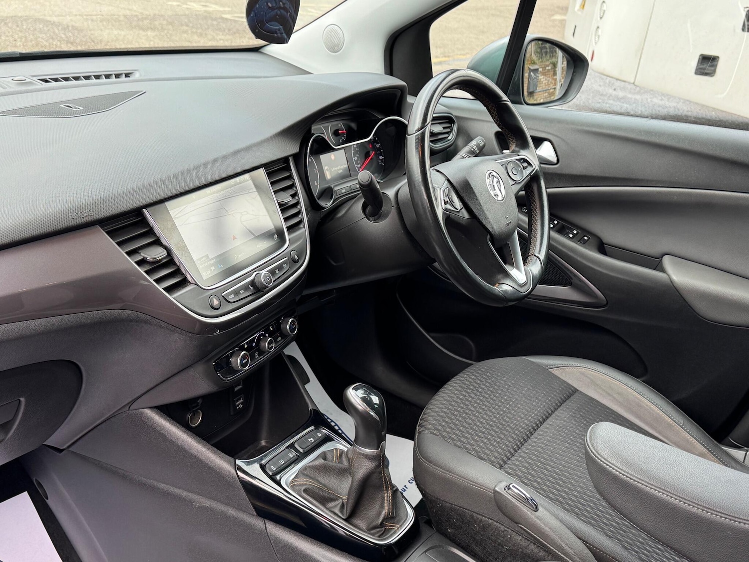 Used Vauxhall Crossland X 2018 for sale - 78063083: Photo 9