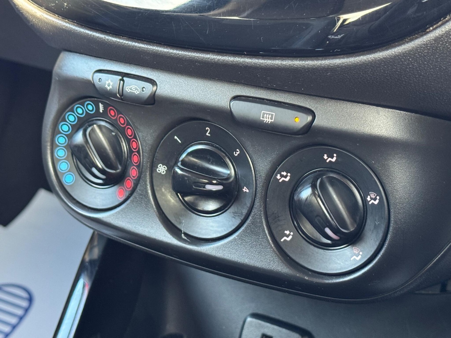 Used Vauxhall ADAM for sale - 77958373: Photo 26