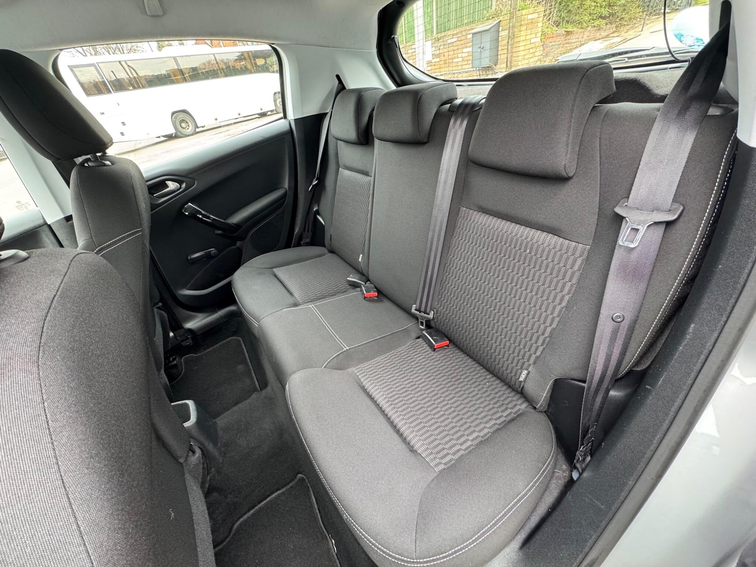 Used Peugeot 208 2016 for sale - 78062921: Photo 18