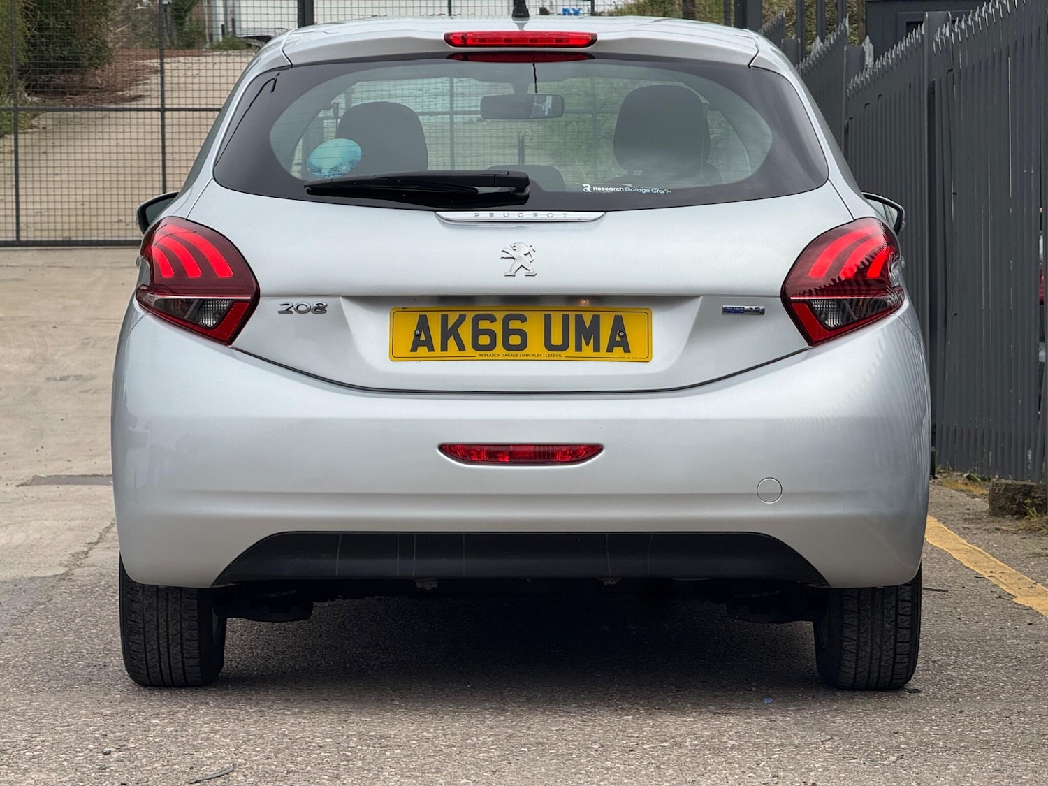 Used Peugeot 208 2016 for sale - 78062921: Photo 3