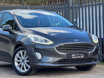 Used Ford Fiesta 2018 for sale - 77957836: Photo