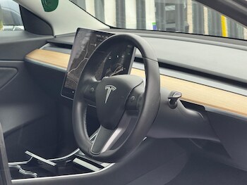 Used Tesla Model 3 2019 for sale - 77957630: Photo