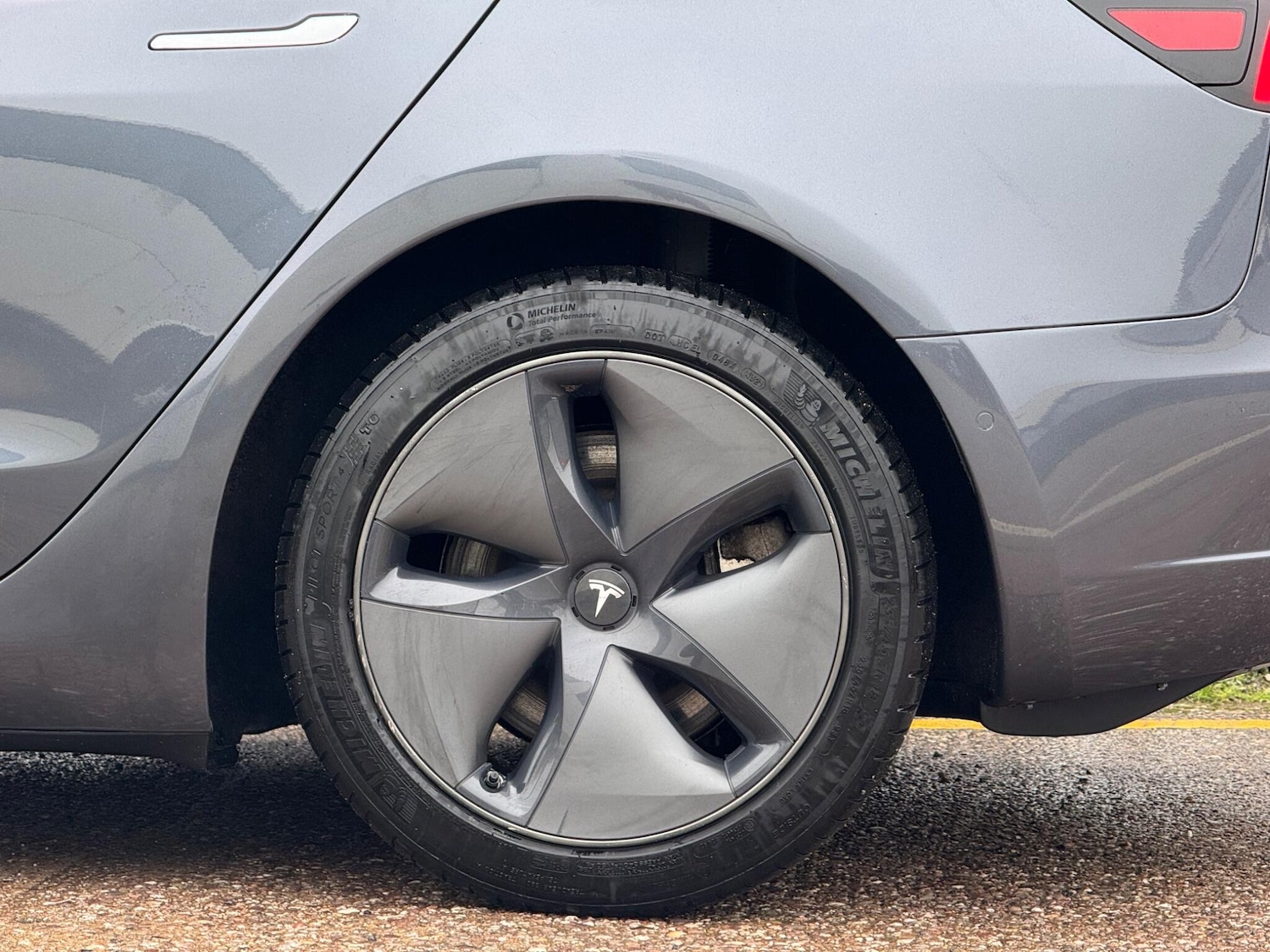 Used Tesla Model 3 2019 for sale - 78019738: Photo 33