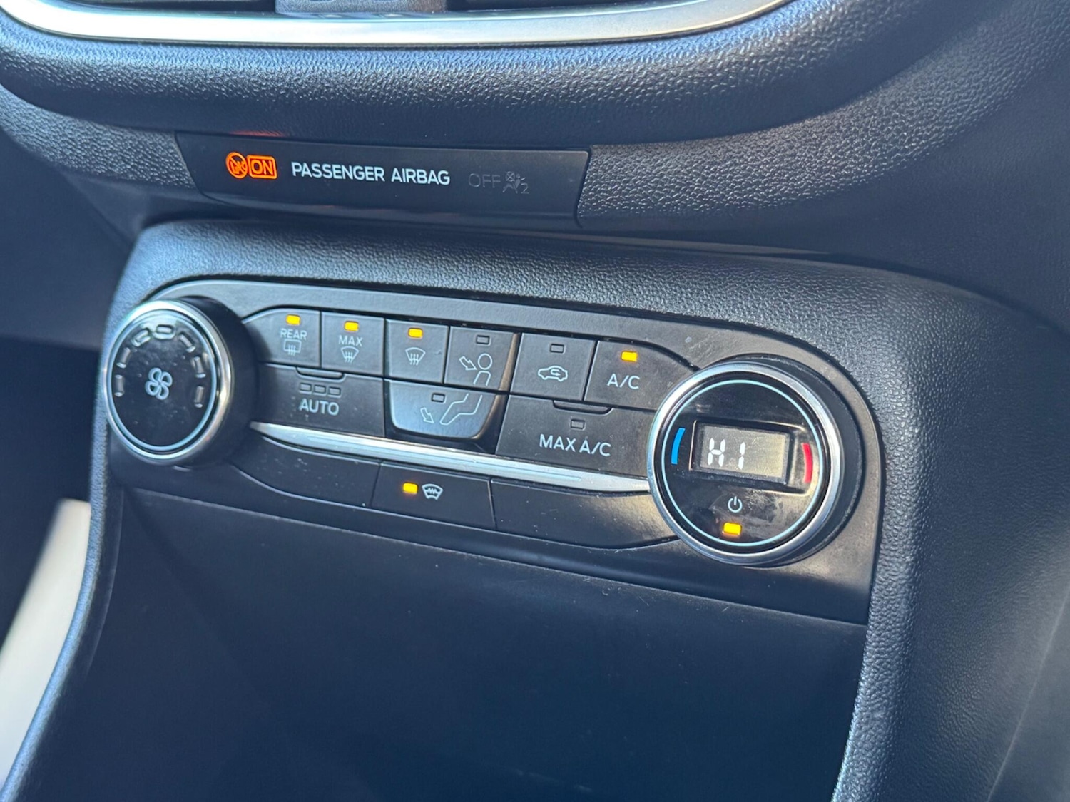 Used Ford Fiesta 2018 for sale - 78063026: Photo 19