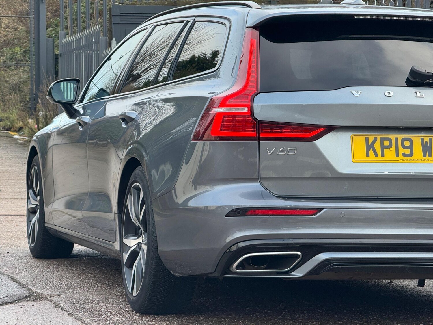 Used Volvo V60 2019 for sale - 78019656: Photo 11