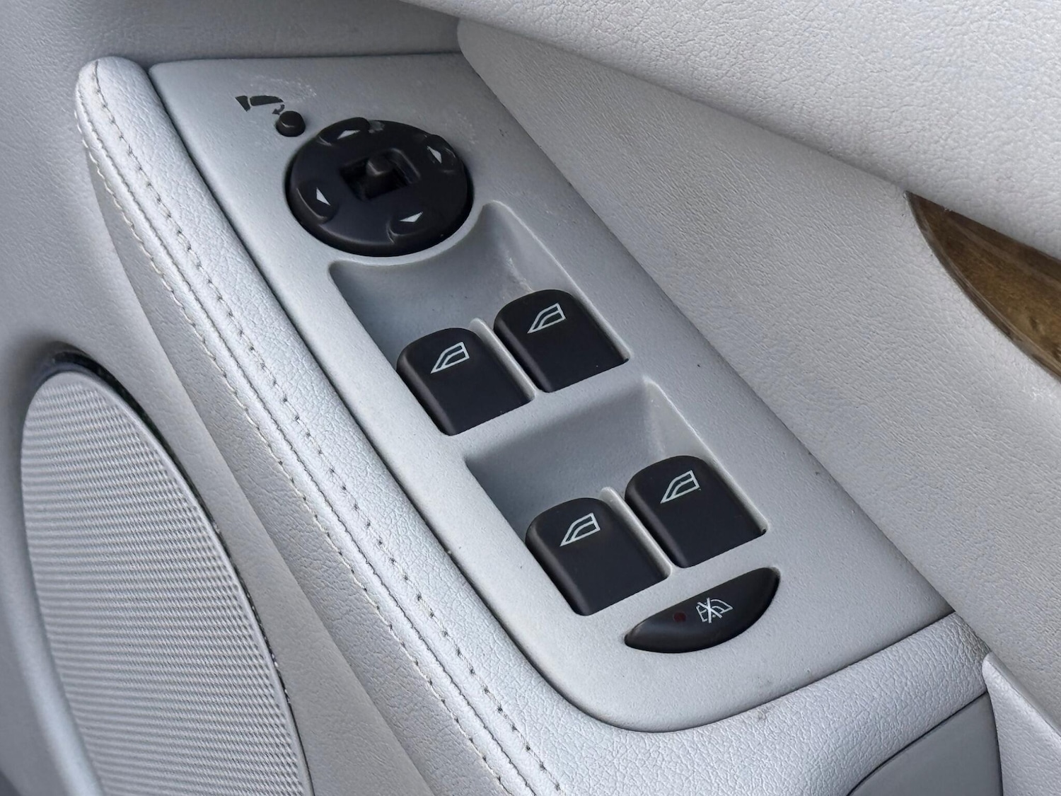 Used Jaguar X-Type for sale - 77957168: Photo 28