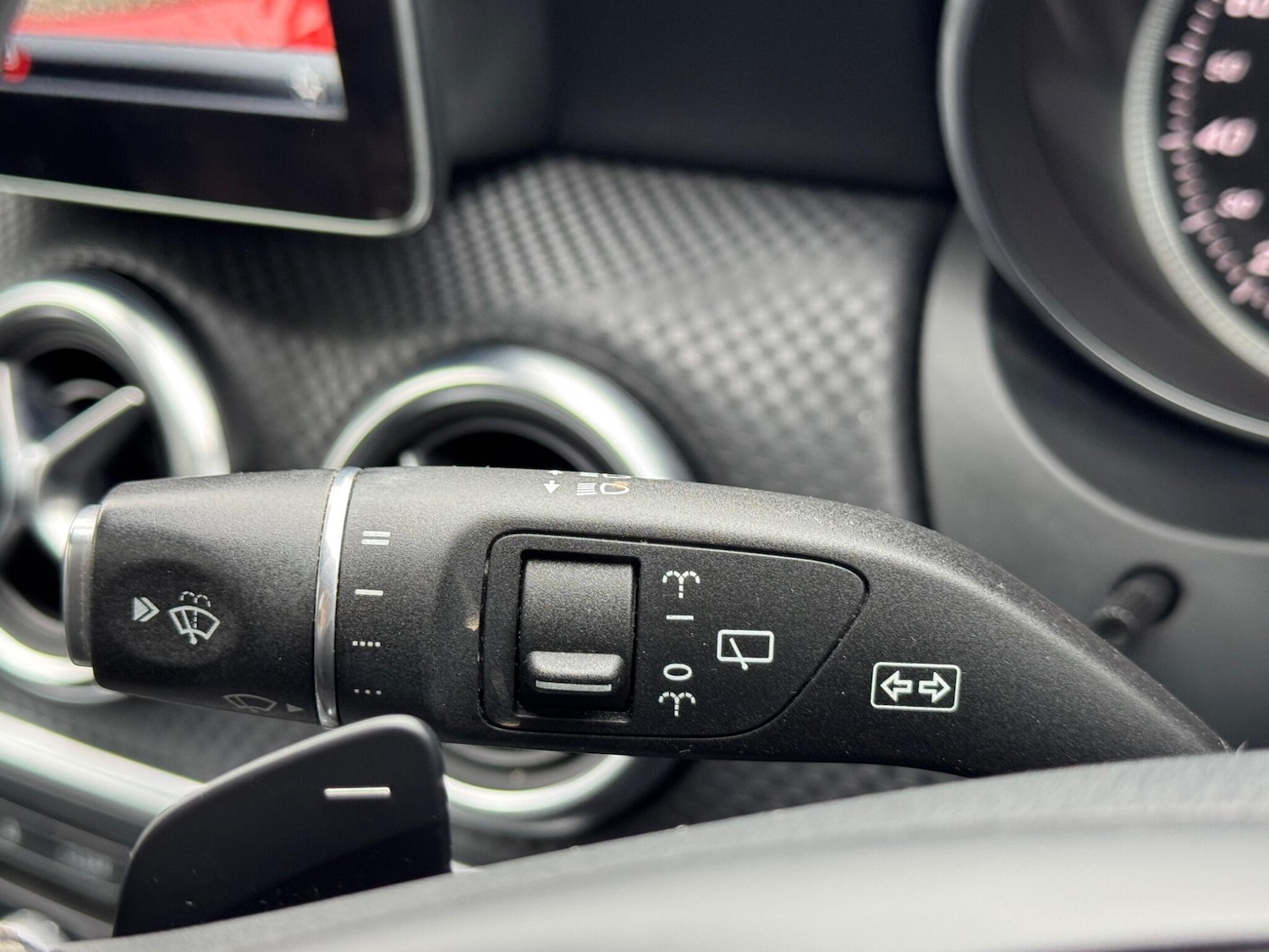 Used Mercedes-Benz A-Class for sale - 77958527: Photo 30