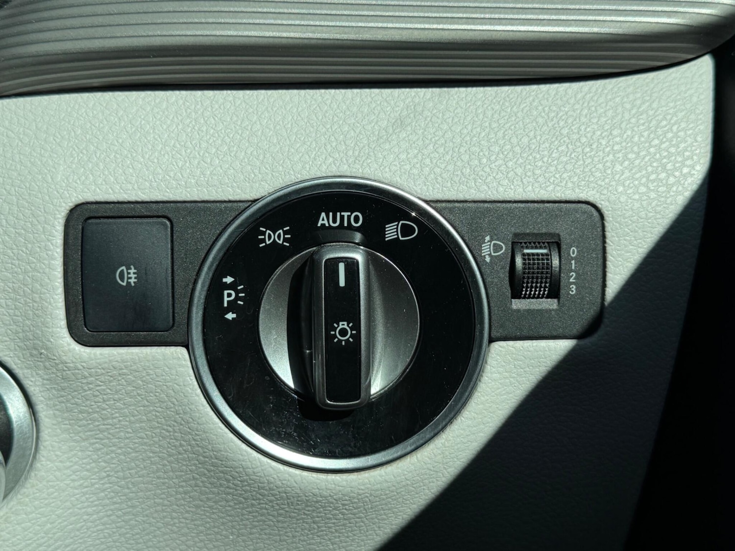 Used Mercedes-Benz B Class for sale - 77957524: Photo 18