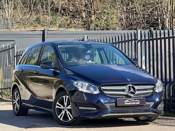 Used Mercedes-Benz B Class 2017 for sale - 77957524: Photo