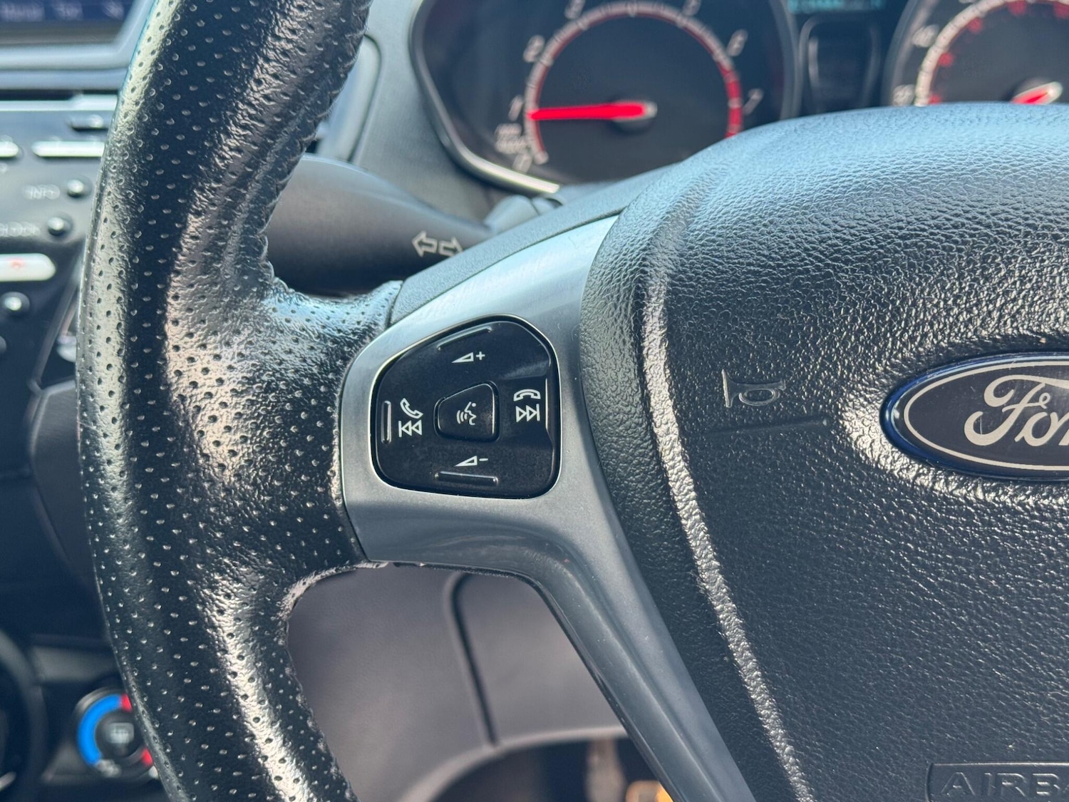 Used Ford Fiesta for sale - 77956973: Photo 27