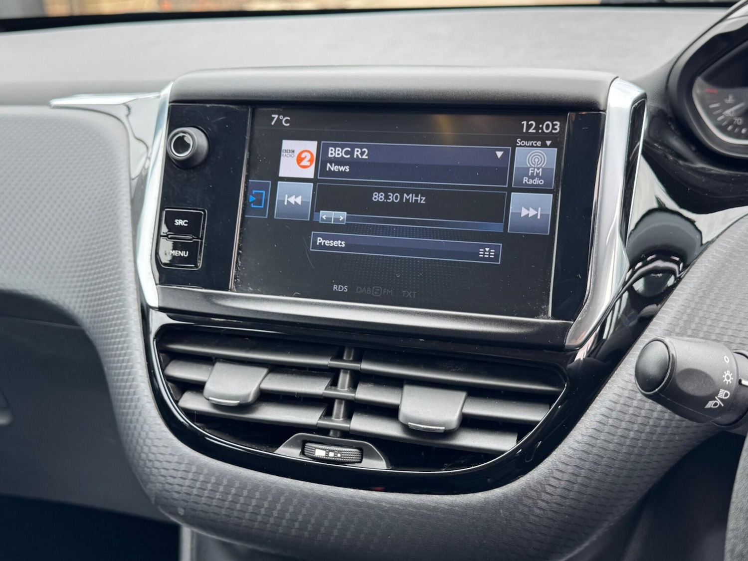 Used Peugeot 208 2016 for sale - 77994222: Photo 26