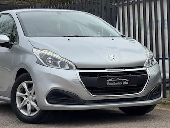 Used Peugeot 208 2016 for sale - 77994222: Photo
