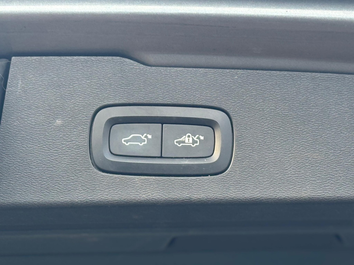 Used Volvo V60 for sale - 77957533: Photo 36