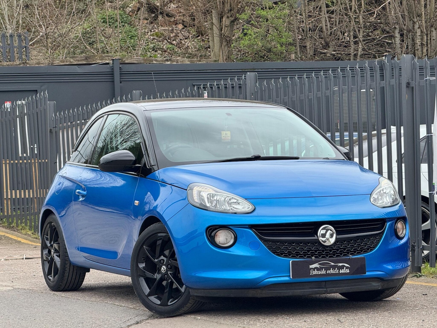 Used Vauxhall ADAM 2017 for sale - 78019376: Photo 1