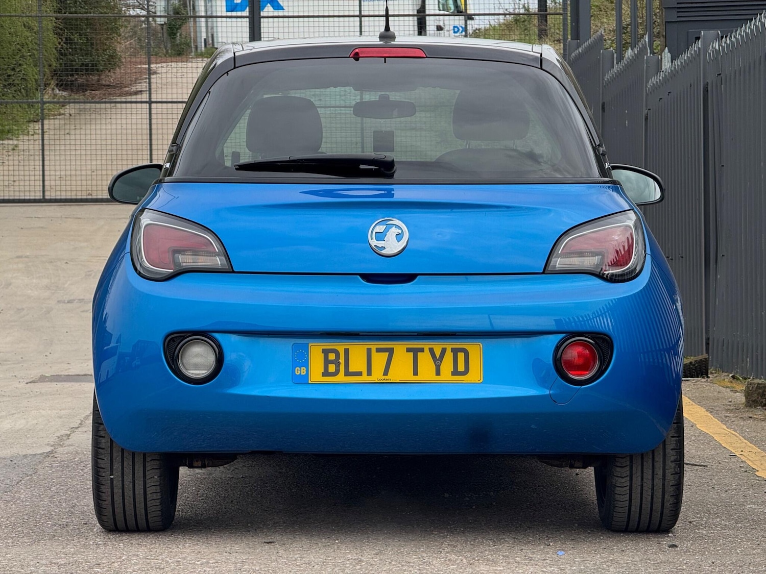 Used Vauxhall ADAM 2017 for sale - 78019376: Photo 3