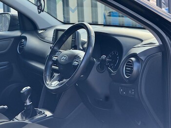 Used Hyundai KONA 2018 for sale - 77957579: Photo