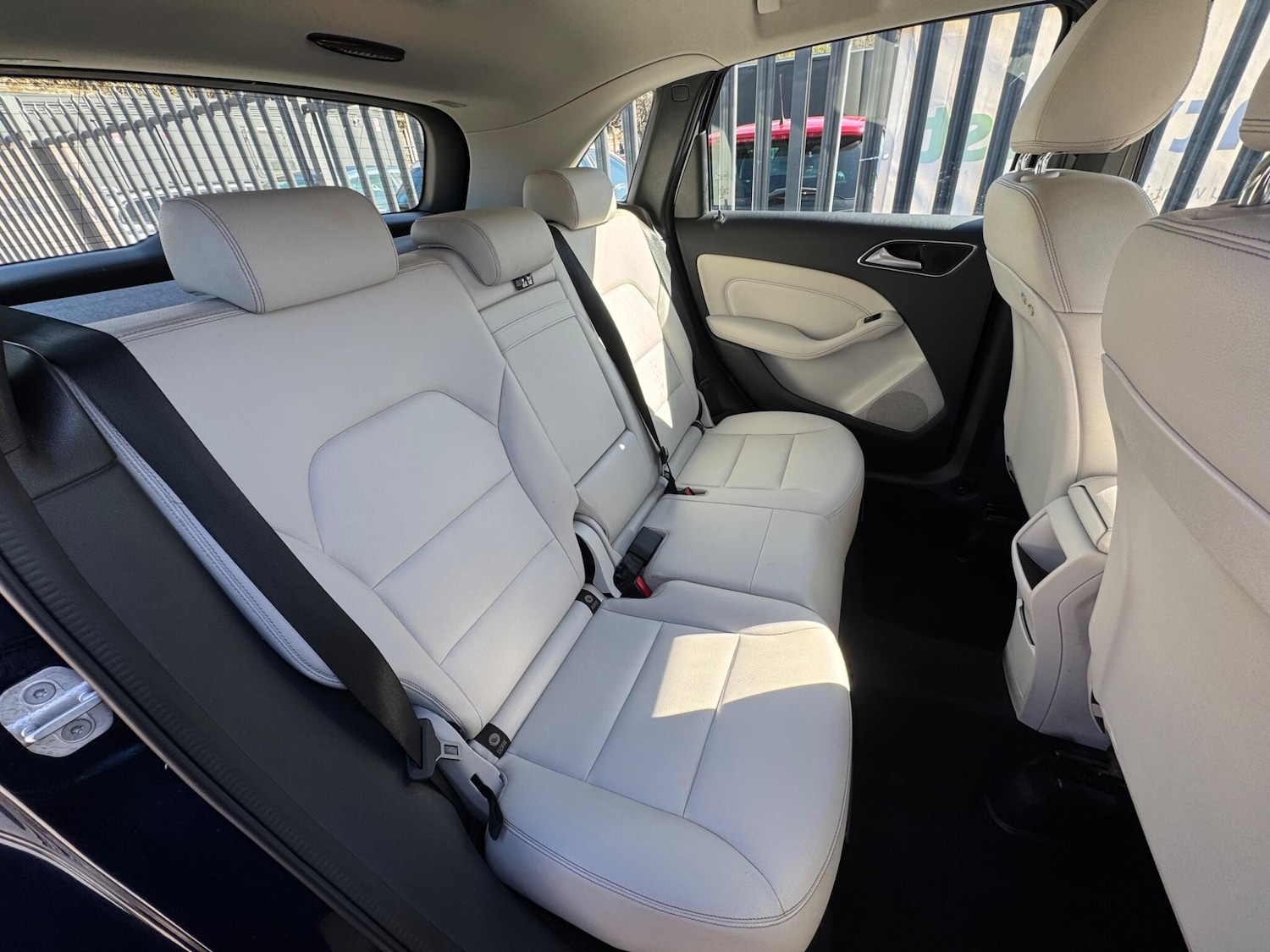 Used Mercedes-Benz B Class 2017 for sale - 78063044: Photo 17