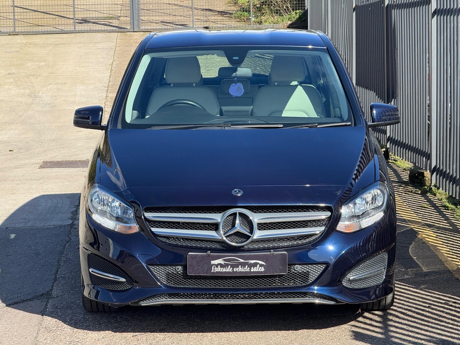 Used Mercedes-Benz B Class 2017 for sale - 78063044: Photo 23