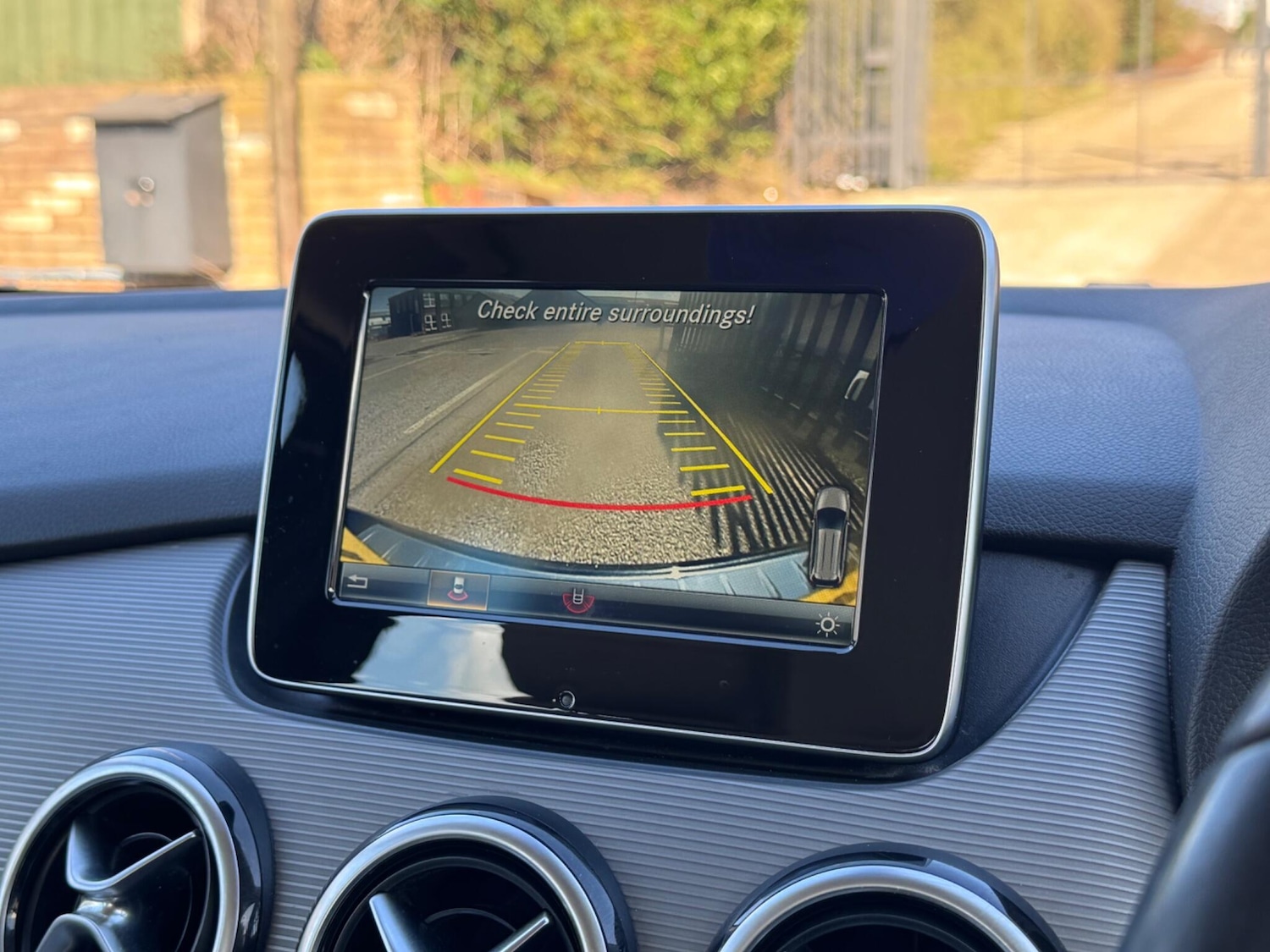 Used Mercedes-Benz B Class 2017 for sale - 78063044: Photo 27