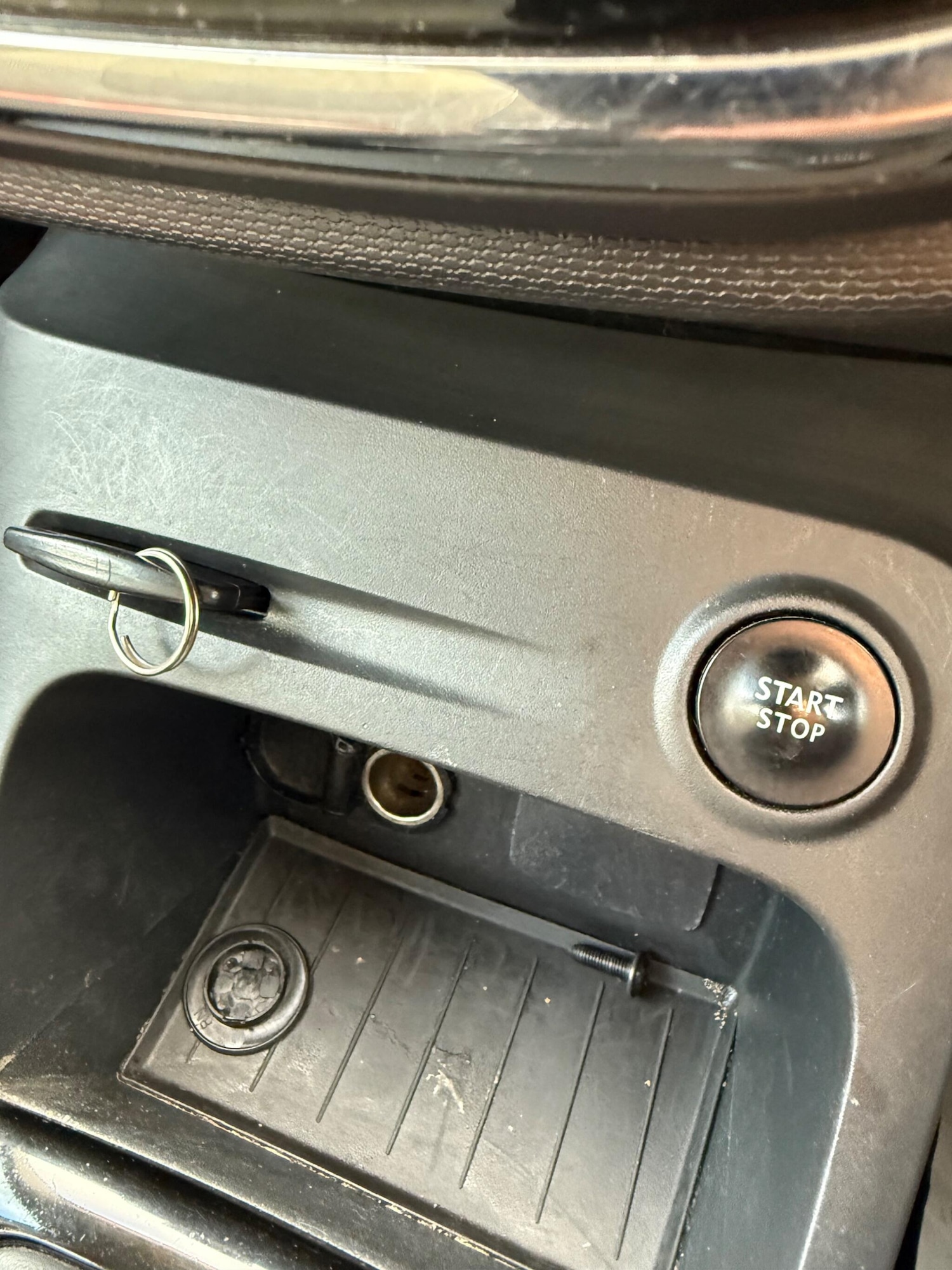 Used Renault Captur 2015 for sale - 76644630: Photo 20