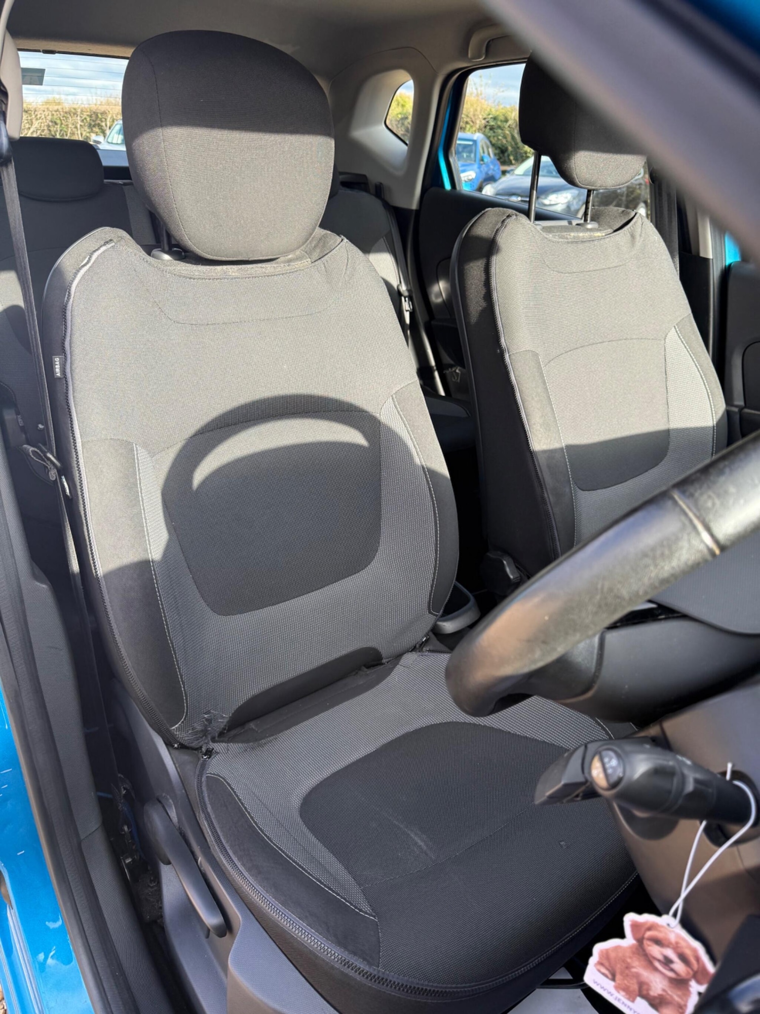 Used Renault Captur 2015 for sale - 76644630: Photo 24