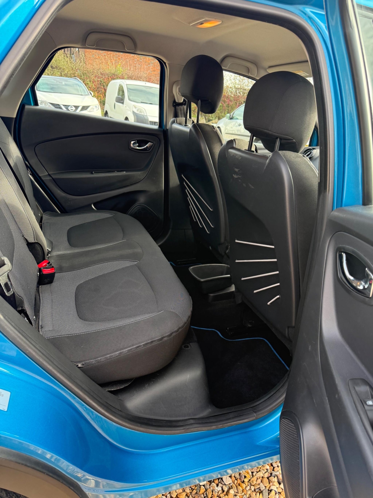 Used Renault Captur 2015 for sale - 76644630: Photo 26